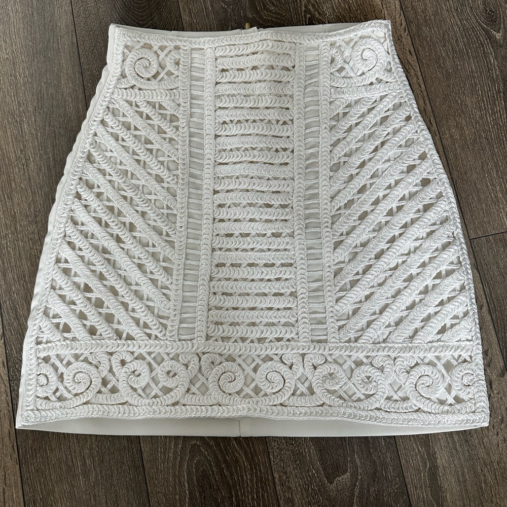 Chic White Crochet Mini Skirt